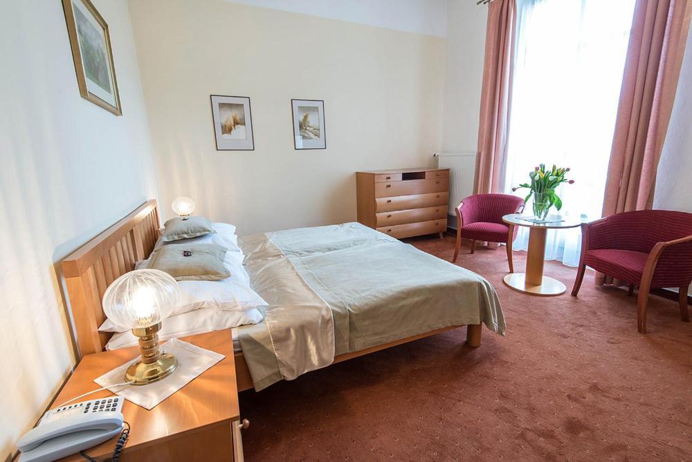 Monti Spa Frantiskovy Lazne Quarto foto